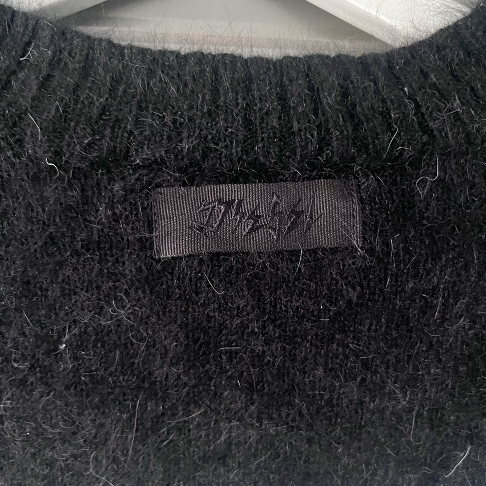 Sweater - Picture 3 of 4